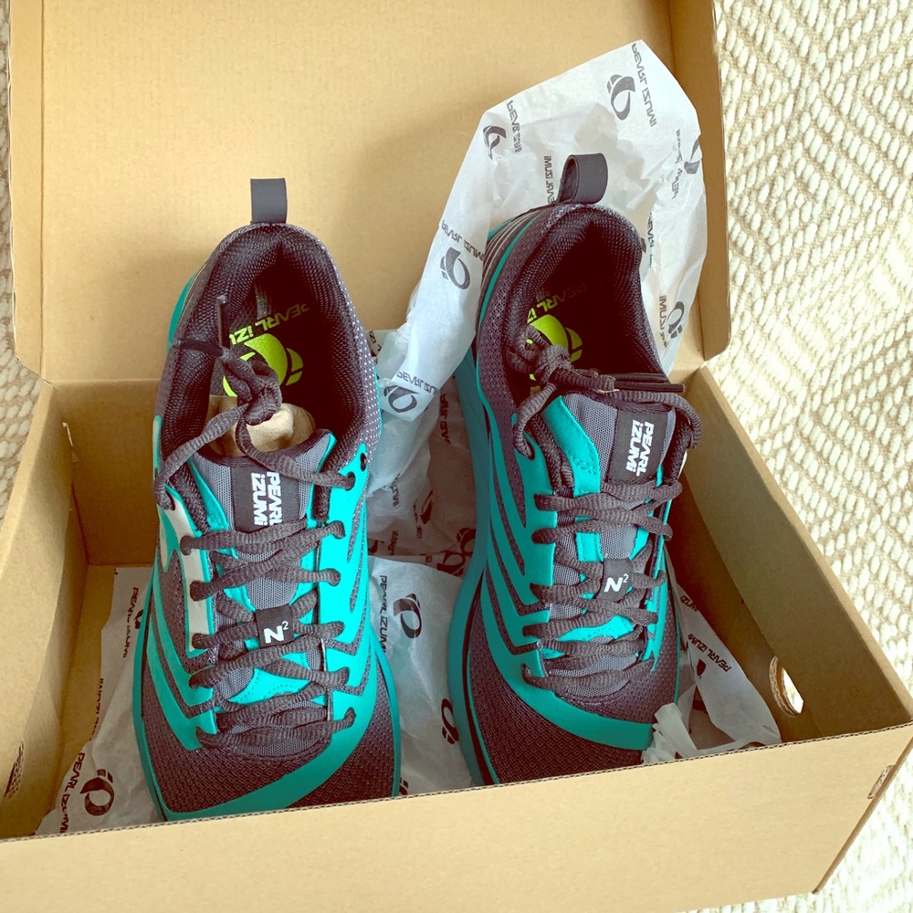Pearl Izumi n2 v2 trail shoes